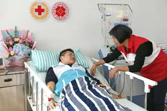 安徽淮南：大四学生考研冲刺期捐献造血干细胞