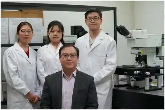 全球首次上海青年科学家全程高清“直播”造血干细胞“回家”之路