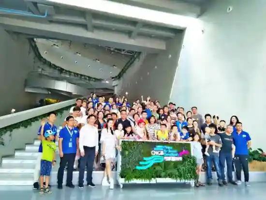 深晚报道｜儿科主任医生集团与华大细胞达成创新战略合作